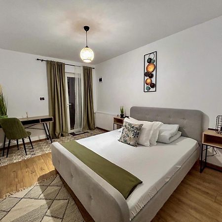 Casa Irinei Hotel Almafatelep Kültér fotó