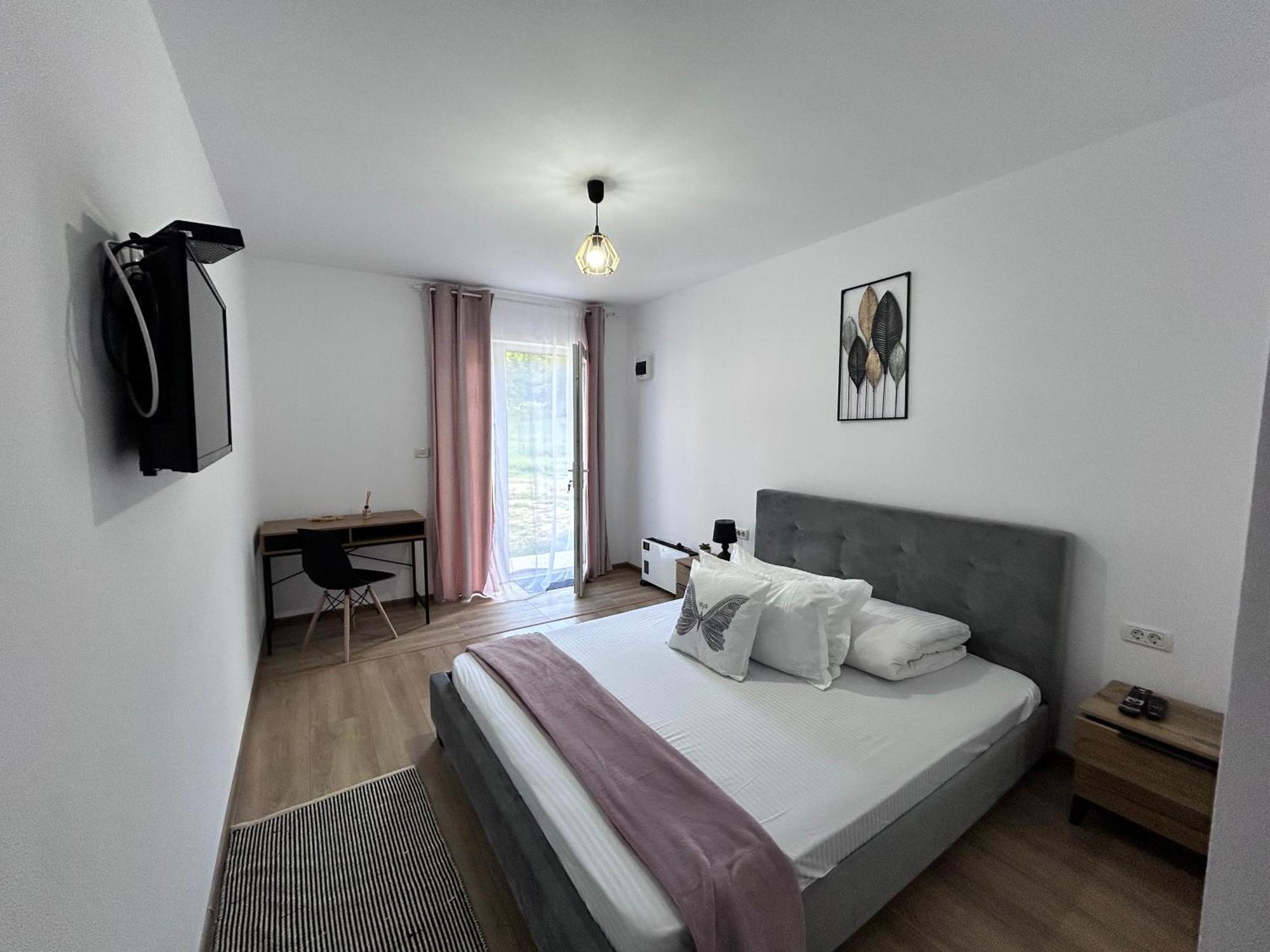 Casa Irinei Hotel Almafatelep Kültér fotó
